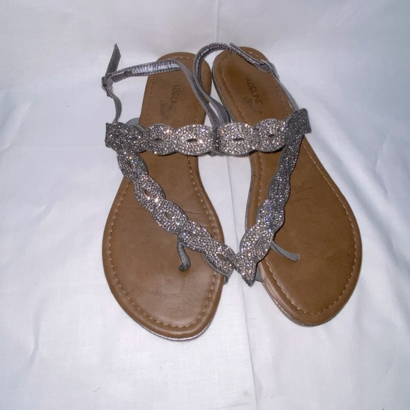 Madeline Sandler with bling - Picture 2 of 3